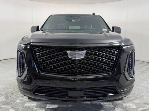 Certified 2026 Cadillac Escalade Platinum Sport AWD/4WD image 12