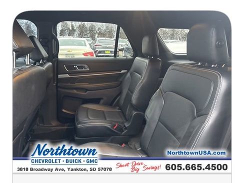 Used 2019 Ford Explorer Limited AWD/4WD image 37