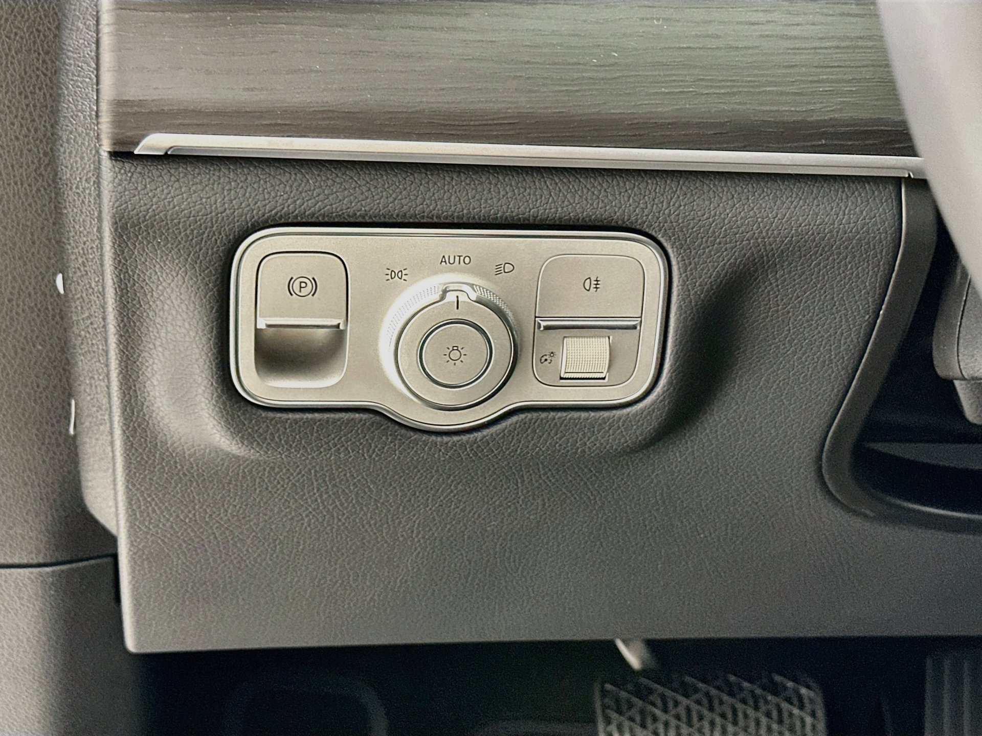 New 2026 Mercedes-Benz GLE 450 4MATIC image 11