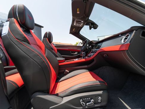 New 2026 Bentley Continental GTC AWD/4WD image 16