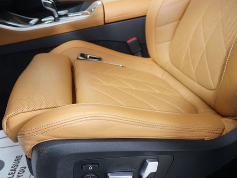 Certified 2023 BMW X5 sDrive40i w/ Climate Comfort Package image 9