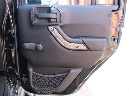 Used 2015 Jeep Wrangler Unlimited Sport AWD/4WD image 47