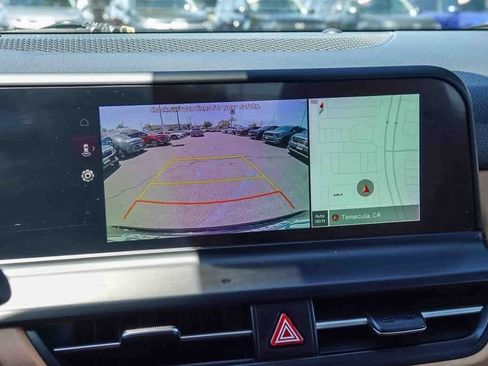 Certified 2024 Kia Seltos EX image 23