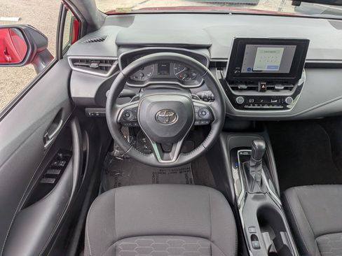 Used 2025 Toyota Corolla SE FWD image 17