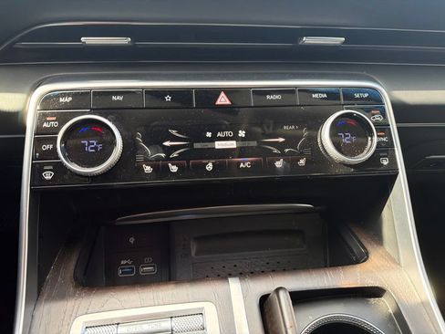 Used 2023 Genesis GV80 3.5T w/ Prestige Package AWD/4WD image 22
