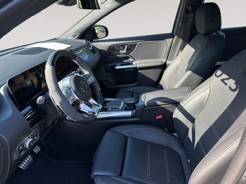 Used 2023 Mercedes-Benz GLA 45 AMG 4MATIC image 9