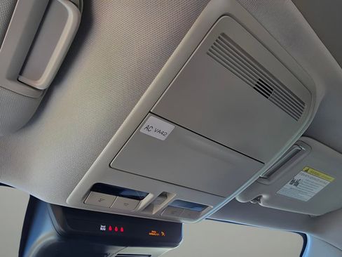 Used 2026 MAZDA CX-50 AWD 2.5 Hybrid w/ Weather Package image 23