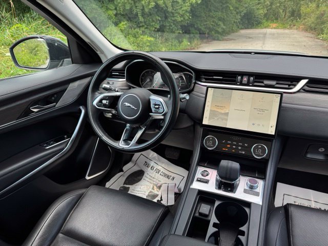Used 2022 Jaguar F-PACE S AWD/4WD image 28