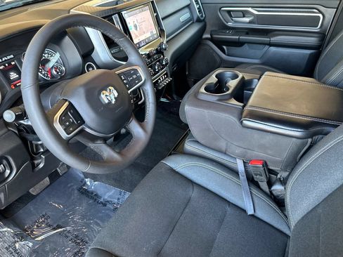 Used 2025 RAM 1500 Big Horn AWD/4WD image 10
