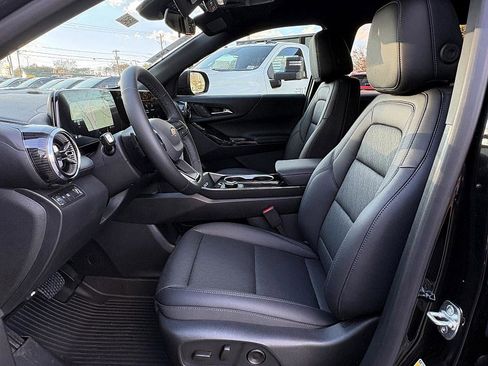 New 2026 Chevrolet Equinox LT image 10