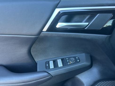 New 2026 Nissan Rogue SL AWD/4WD image 12