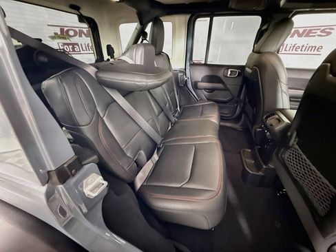 Used 2026 Jeep Wrangler Unlimited Rubicon w/ Safety Group AWD/4WD image 30