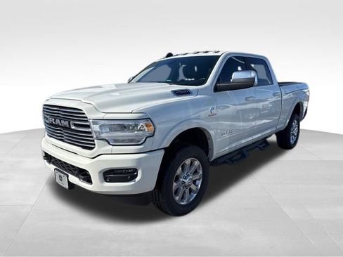 Used 2019 RAM 2500 Laramie image 2
