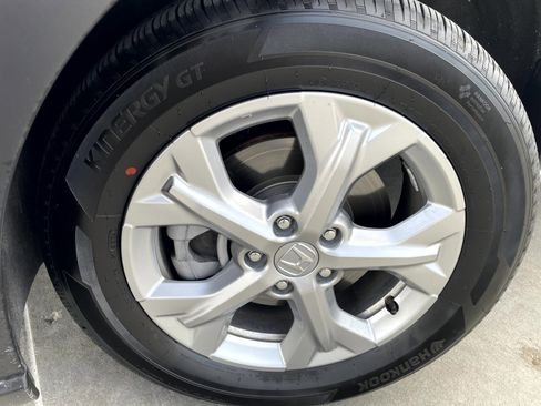 Used 2025 Honda HR-V LX image 6