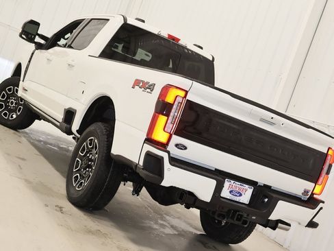 New 2025 Ford F350 Platinum w/ FX4 Off-Road Package image 36