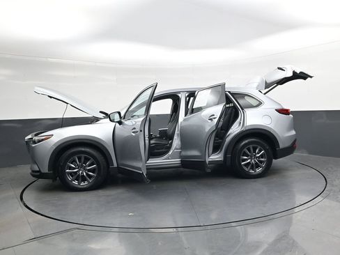 Used 2023 MAZDA CX-9 Touring image 46