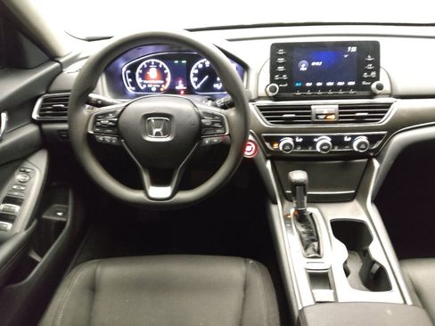 Used 2019 Honda Accord LX image 22