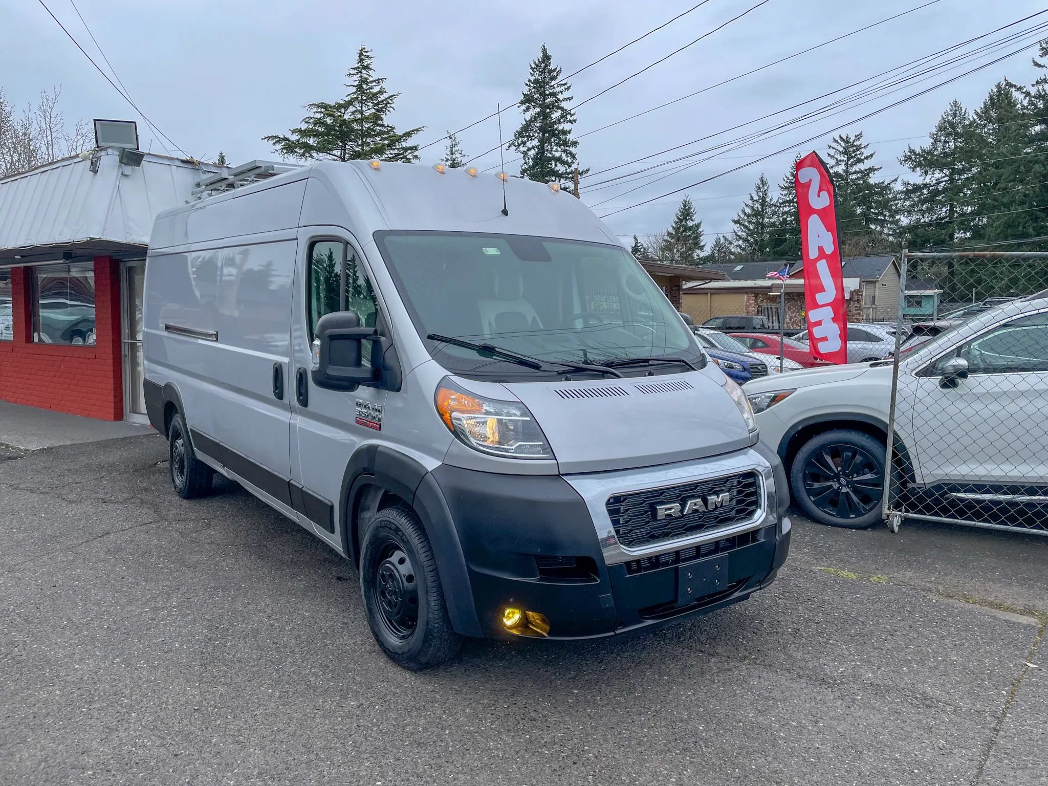 Used 2021 RAM ProMaster 3500 w/ RV Ready Prep Package FWD image 4