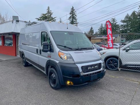 Used 2021 RAM ProMaster 3500 w/ RV Ready Prep Package FWD image 4