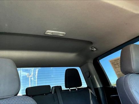 Used 2023 Chevrolet Silverado 1500 LT image 24