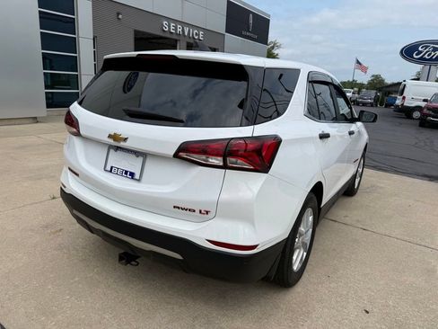 Used 2024 Chevrolet Equinox LT AWD/4WD image 11