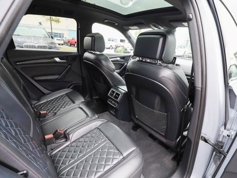 Used 2018 Audi SQ5 Prestige w/ Prestige Package image 48