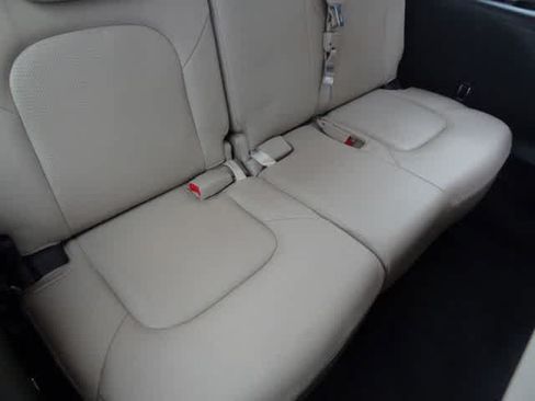Used 2020 Nissan Armada Platinum w/ Captain's Chairs Package RWD image 11