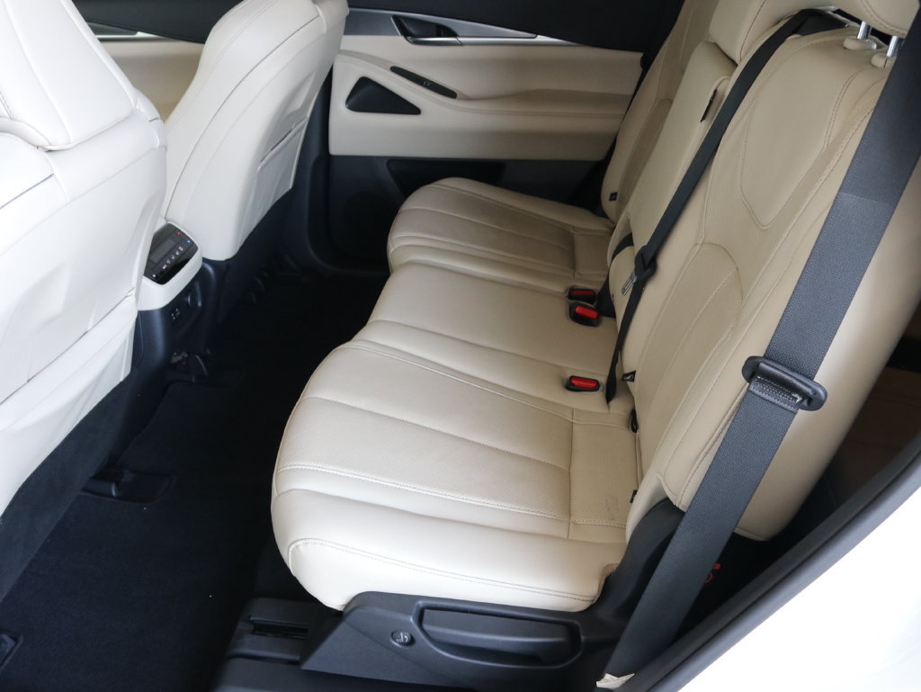 Used 2023 INFINITI QX60 Luxe AWD/4WD image 33