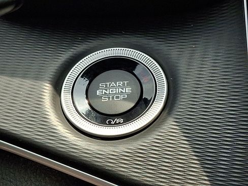 Certified 2023 Jeep Grand Cherokee Altitude AWD/4WD image 21