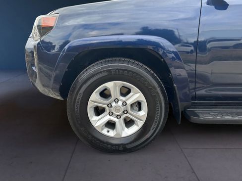 Used 2018 Toyota 4Runner SR5 RWD image 9