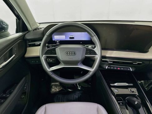 Certified 2026 Audi Q3 quattro 2.0T AWD/4WD image 22