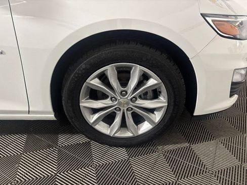 Used 2023 Chevrolet Malibu LT FWD image 39