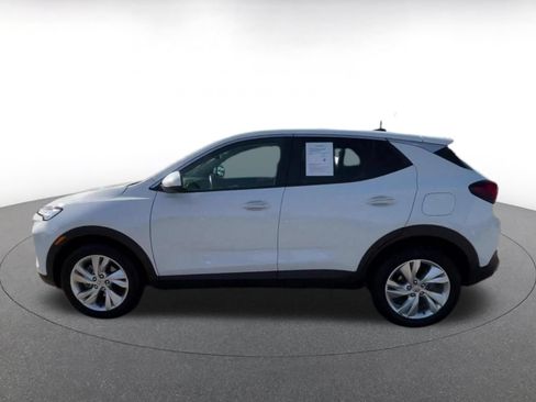 Used 2025 Buick Encore GX Preferred FWD image 9