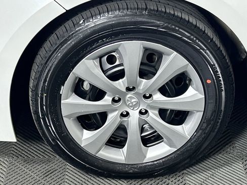 Used 2024 Toyota Corolla LE image 10