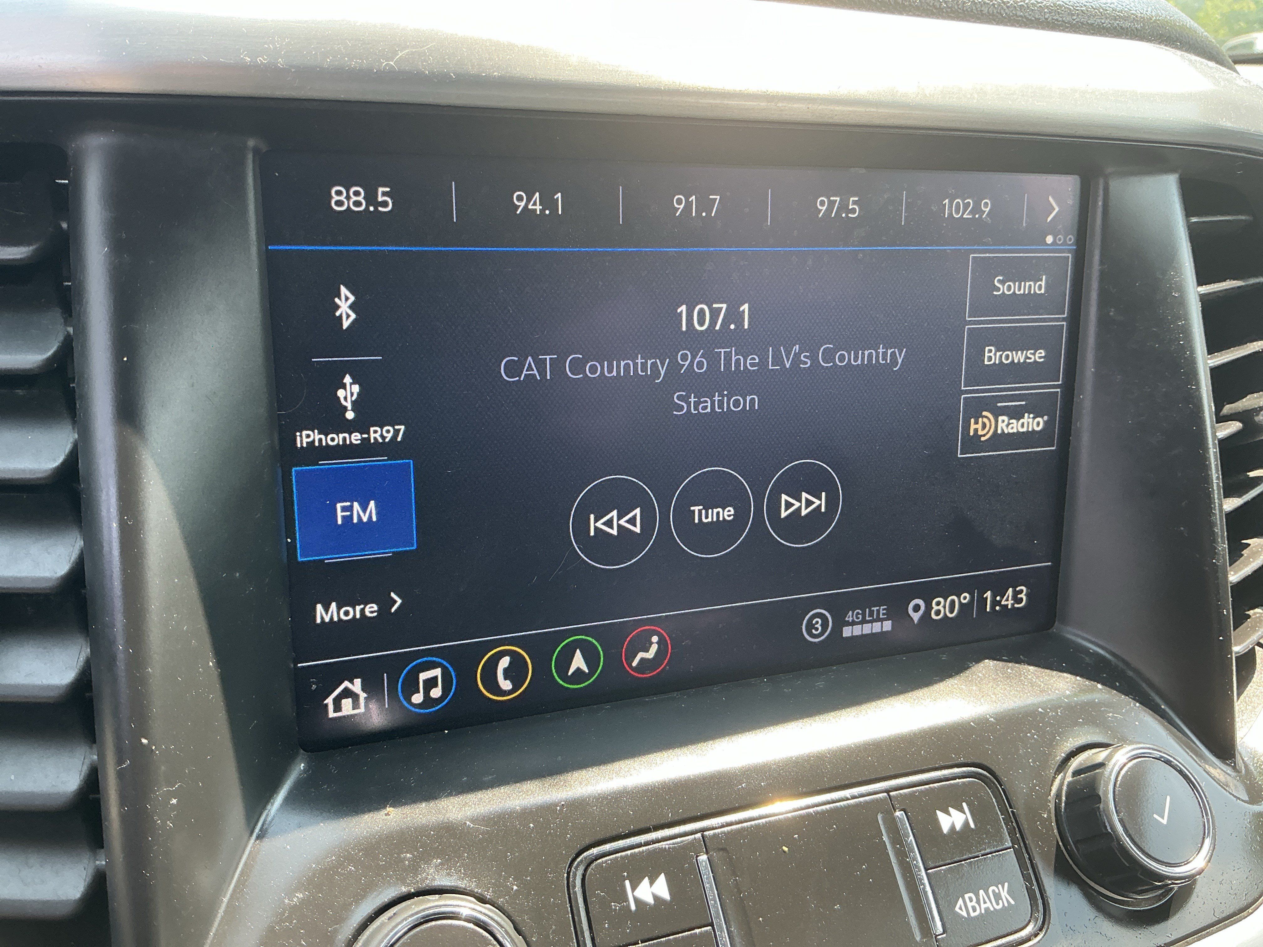 Used 2020 GMC Acadia SLT w/ Trailering Package AWD/4WD image 22