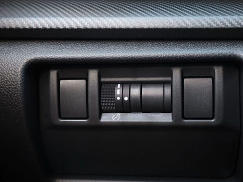 New 2026 Subaru Crosstrek 2.5i Premium AWD/4WD image 18