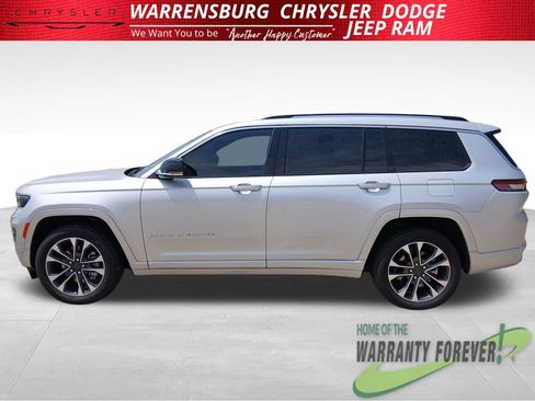 Used 2021 Jeep Grand Cherokee L Overland w/ Advanced Protech Group III AWD/4WD image 7