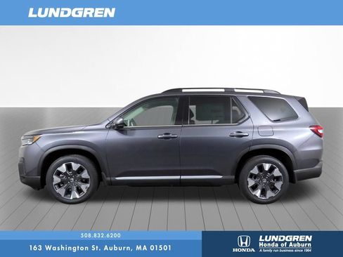 New 2026 Honda Pilot Touring image 24