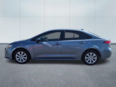 Used 2024 Toyota Corolla LE FWD image 3