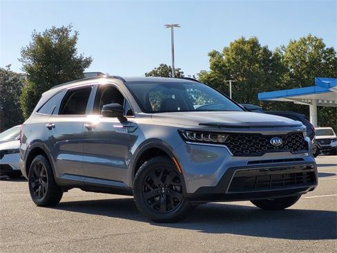 Used 2021 Kia Sorento S image 21