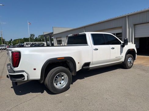 Used 2024 GMC Sierra 3500 Denali w/ Denali Reserve Package AWD/4WD image 5