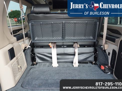 Used 2023 Chevrolet Express 2500 image 8