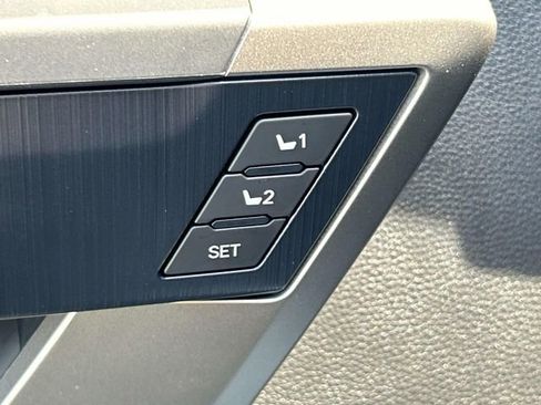 New 2026 Toyota Tundra Platinum AWD/4WD image 27