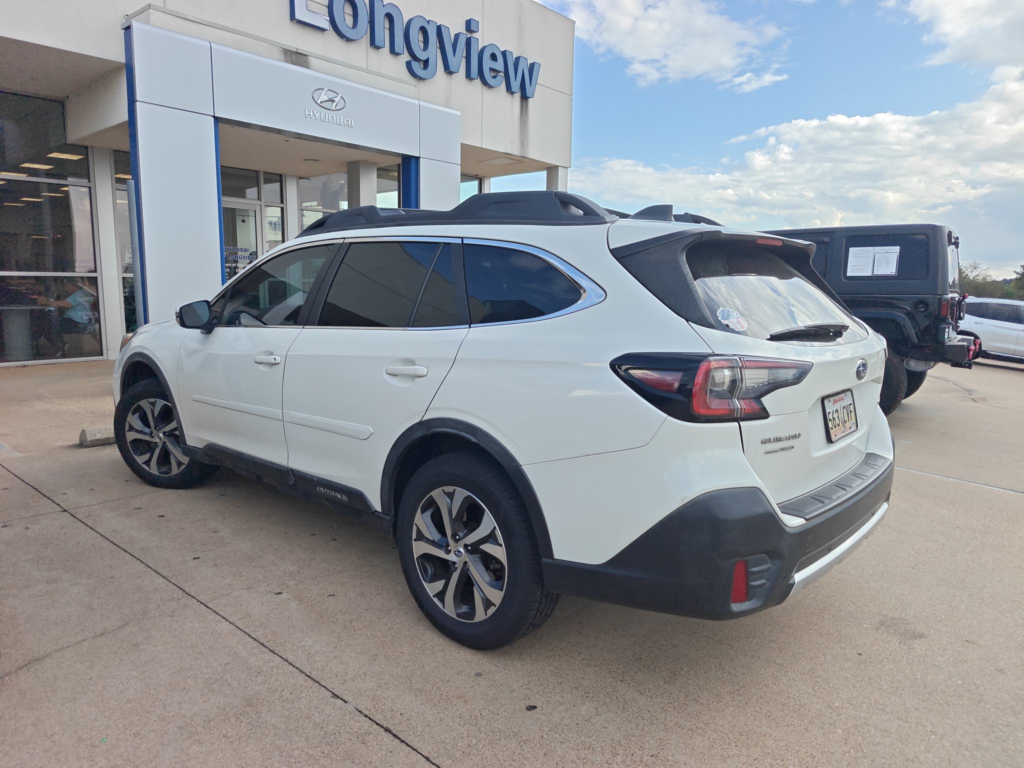 Used 2020 Subaru Outback Limited AWD/4WD image 4
