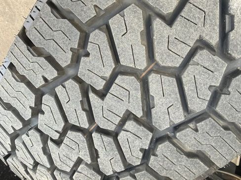 Used 2018 Chevrolet Silverado 1500 LT w/ Texas Edition image 27