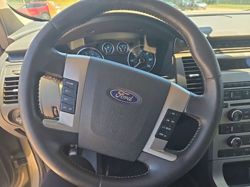 Used 2012 Ford Flex SE FWD image 10