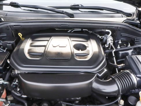 Used 2016 Dodge Durango Limited w/ Nav & Power Liftgate Group AWD/4WD image 18