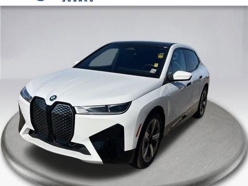 Used 2025 BMW iX xDrive50 w/ Sport Package image 1