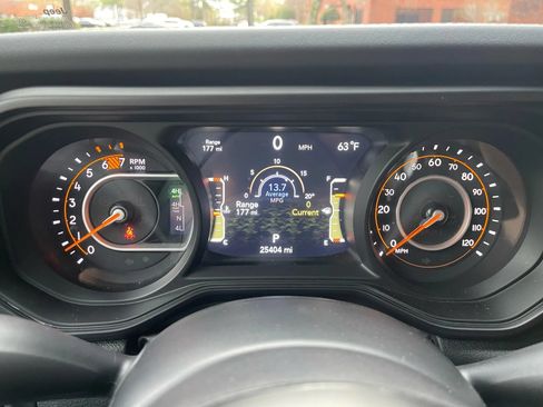 Used 2024 Jeep Wrangler Unlimited Rubicon 392 AWD/4WD image 18