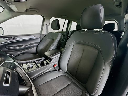 Used 2022 Jeep Grand Cherokee Laredo w/ Luxury Tech Group I AWD/4WD image 13